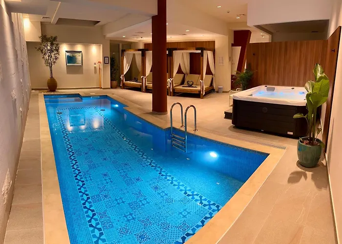 Hotel Eden