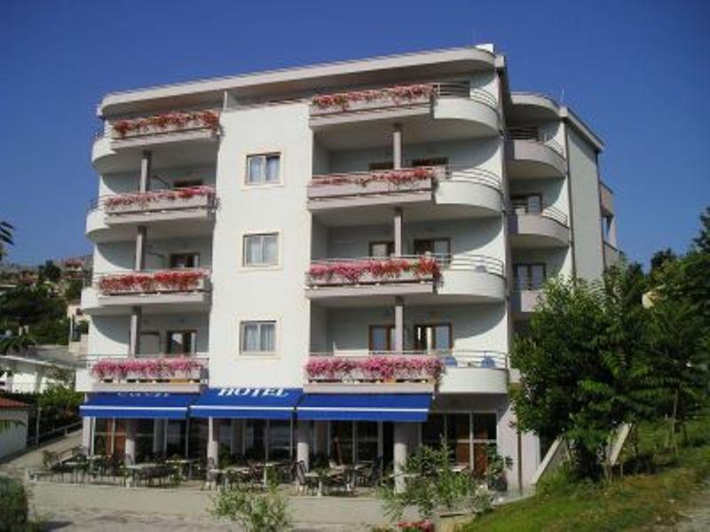 Hotel Eden Podstrana